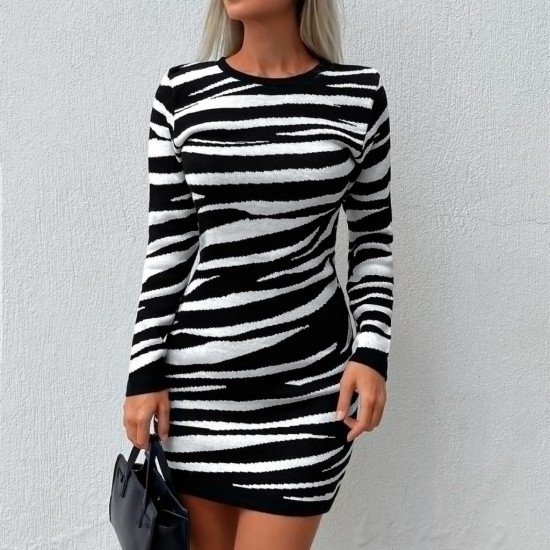 Women' S Long Sleeve Black And White Zebra Pattern Knit Dress , 5538